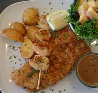 St Kilda Beach Hotel