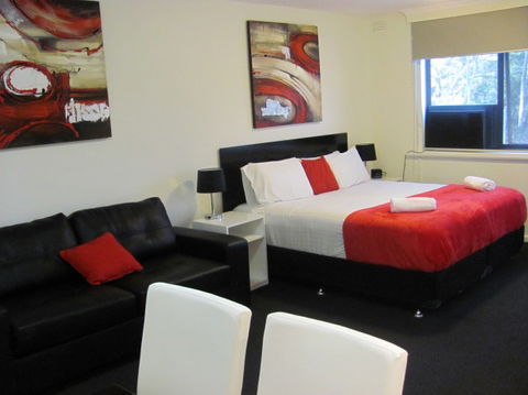 Apartments On Flemington - Sydneys Hotel 0