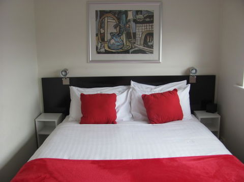 Apartments On Flemington - Sydneys Hotel 9