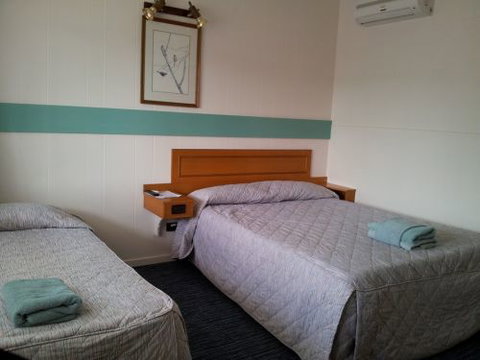 Charlton Motel - Sydneys Hotel 0