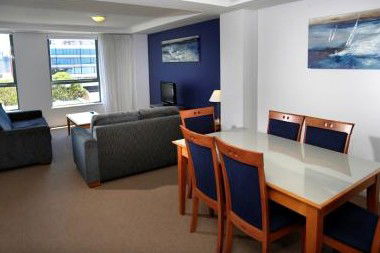 Quest Newcastle - Sydneys Hotel 1