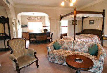 Victoria House Motor Inn - Sydneys Hotel 3