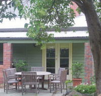 Bell Cottage - Sydneys Hotel