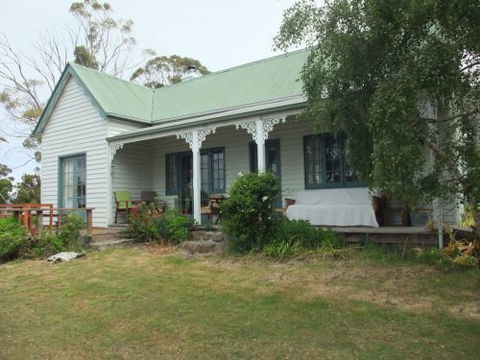 VARUNA - Sydneys Hotel 0