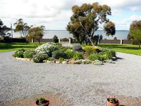 Arrandale Cottage - Sydneys Hotel 0