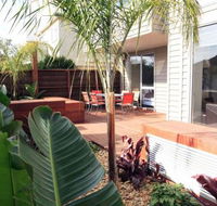 Beachside Properties Hampton - Sydneys Hotel