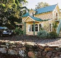 Beaupre Cottage - Sydneys Hotel