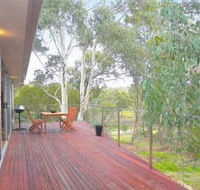 Dee Jays Studio - Sydneys Hotel