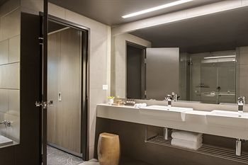 PARKROYAL Darling Harbour, Sydney - Sydneys Hotel 7