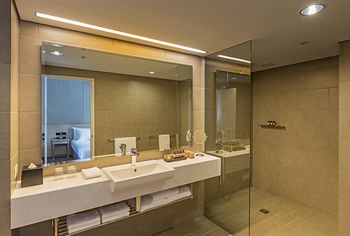 PARKROYAL Darling Harbour, Sydney - Sydneys Hotel 9