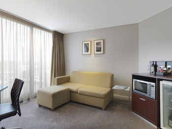 Amora Riverwalk Melbourne - Sydneys Hotel 18