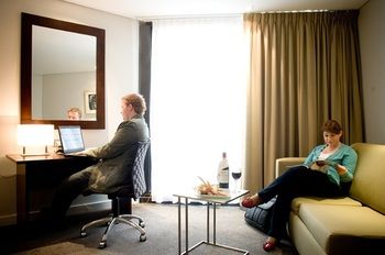 Amora Riverwalk Melbourne - Sydneys Hotel 29