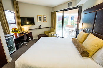 Amora Riverwalk Melbourne - Sydneys Hotel 66