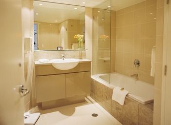 Adina Apartment Hotel Sydney, Harbourside - Sydneys Hotel 0