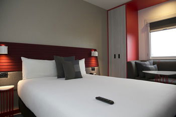 Ibis Sydney Airport - Sydneys Hotel 12