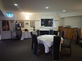Killara Inn - Sydneys Hotel 10