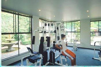 Best Western Plus The Tudor-Box Hill - Sydneys Hotel 10