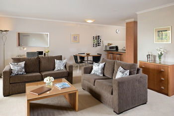 Ringwood Royale - Sydneys Hotel 7