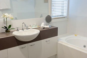 Ringwood Royale - Sydneys Hotel 10