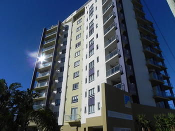 Pumicestone Blue - Sydneys Hotel 24