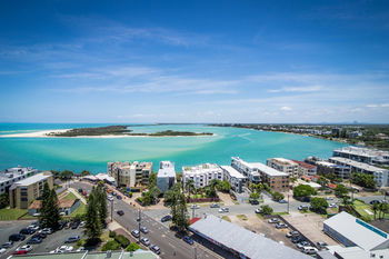 Pumicestone Blue - Sydneys Hotel 45