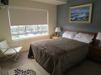 Pumicestone Blue - Sydneys Hotel 50