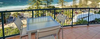 Peninsular Beachfront Resort - Sydneys Hotel 7