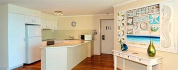 Peninsular Beachfront Resort - Sydneys Hotel 38