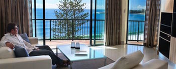 Peninsular Beachfront Resort - Sydneys Hotel 44