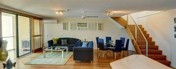 Peninsular Beachfront Resort - Sydneys Hotel 55