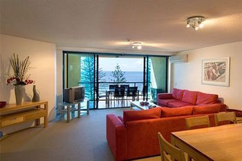 Peninsular Beachfront Resort - Sydneys Hotel 63