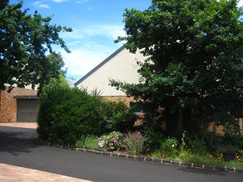 Bungunyah Apartments - Sydneys Hotel 2