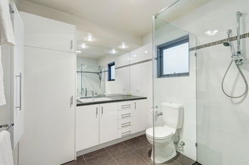 Bungunyah Apartments - Sydneys Hotel 7