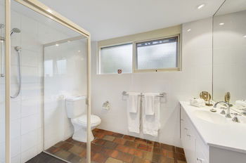 Bungunyah Apartments - Sydneys Hotel 30