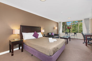 Checkers Resort & Conference Centre - Sydneys Hotel 7