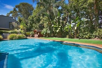 Checkers Resort & Conference Centre - Sydneys Hotel 10