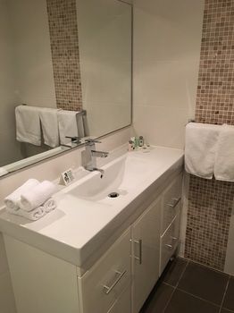 Checkers Resort & Conference Centre - Sydneys Hotel 14
