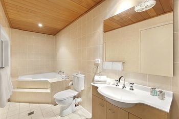 Checkers Resort & Conference Centre - Sydneys Hotel 34