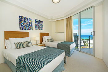 Aqua Vista Resort - Sydneys Hotel 3