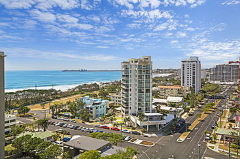 Aqua Vista Resort - Sydneys Hotel 36