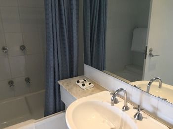 AEA The Coogee View Serviced Apartments - Sydneys Hotel 11
