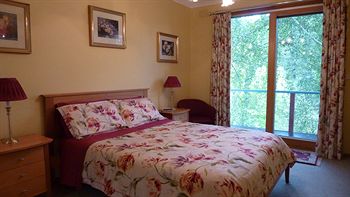 Mast Gully Gardens Bed & Breakfast - Sydneys Hotel 2