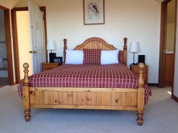 Valley Of The Waters B&B - Sydneys Hotel 9