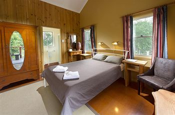 Glass House Mountains Ecolodge - Sydneys Hotel 10