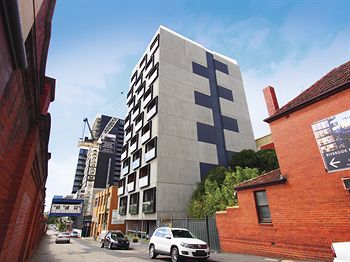 Oaks South Yarra - Sydneys Hotel 1