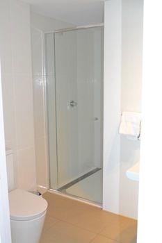 Apartments Melbourne Domain - CBD - Sydneys Hotel 22