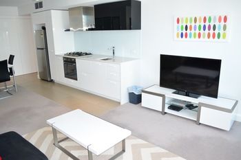 Apartments Melbourne Domain - CBD - Sydneys Hotel 24