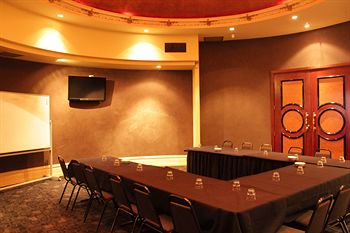 Matthew Flinders Hotel - Sydneys Hotel 24