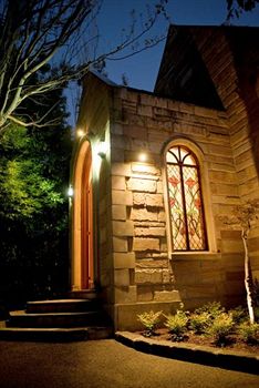 Elizabethan Lodge - Sydneys Hotel 11