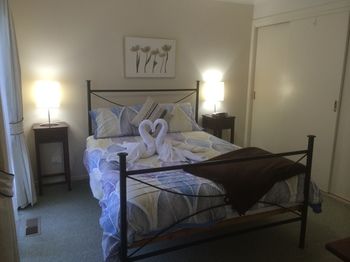 Australian Home Away Ringwood @ Bardia - Sydneys Hotel 10
